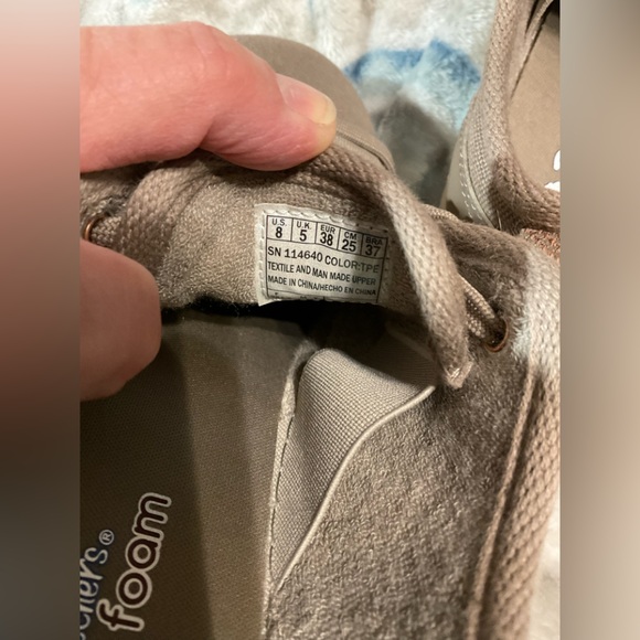 Skechers Ladies  Brown Canvas Sneakers Size 8 - Picture 7 of 10